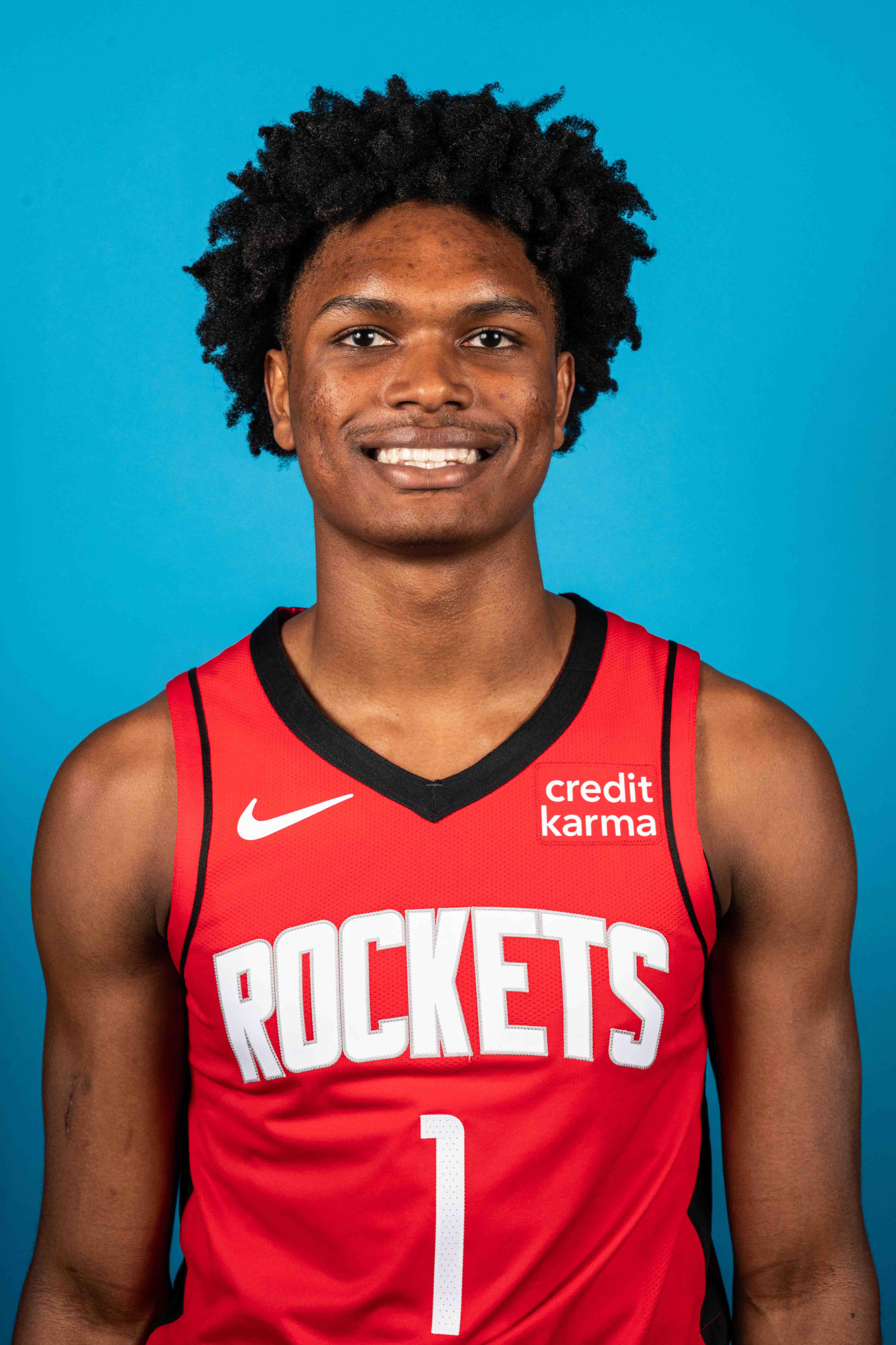 阿门汤普森续约火箭 根据NBA名记shams的报道 火箭跟阿门汤普森达成续约 合