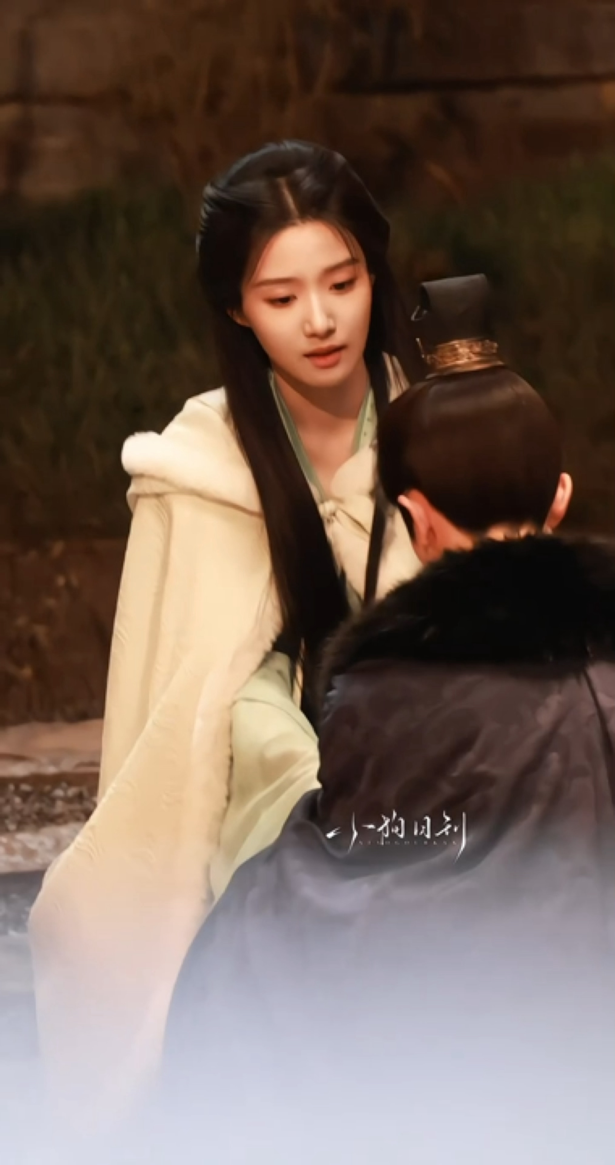 眼中含泪但她却在笑卢昱晓这段眼神戏我给到夯卢昱晓何不同舟渡眼神戏