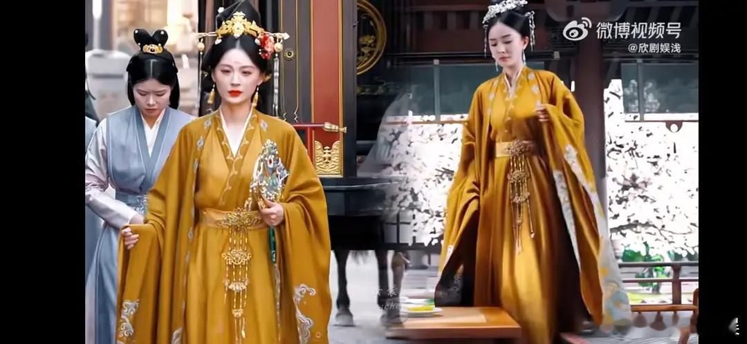 杨幂和毛林林穿了同一件衣服啊，谁赢了？ ​​​