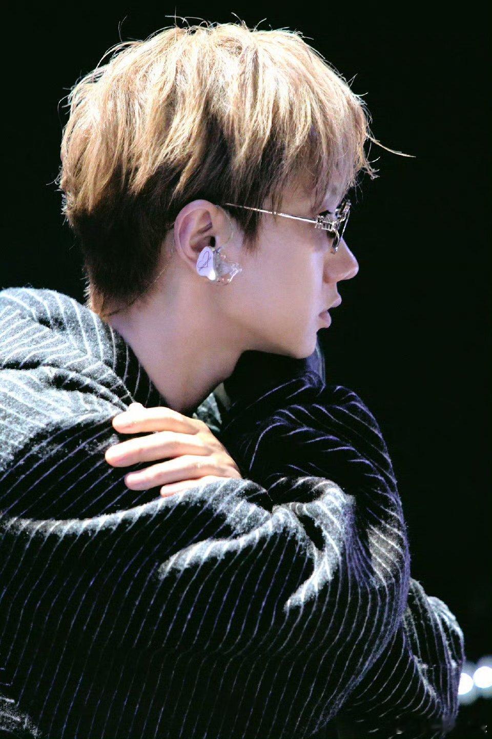 汪苏泷闪现海口汪苏泷连轴转状态  汪苏泷十万伏特能量闪现海口 