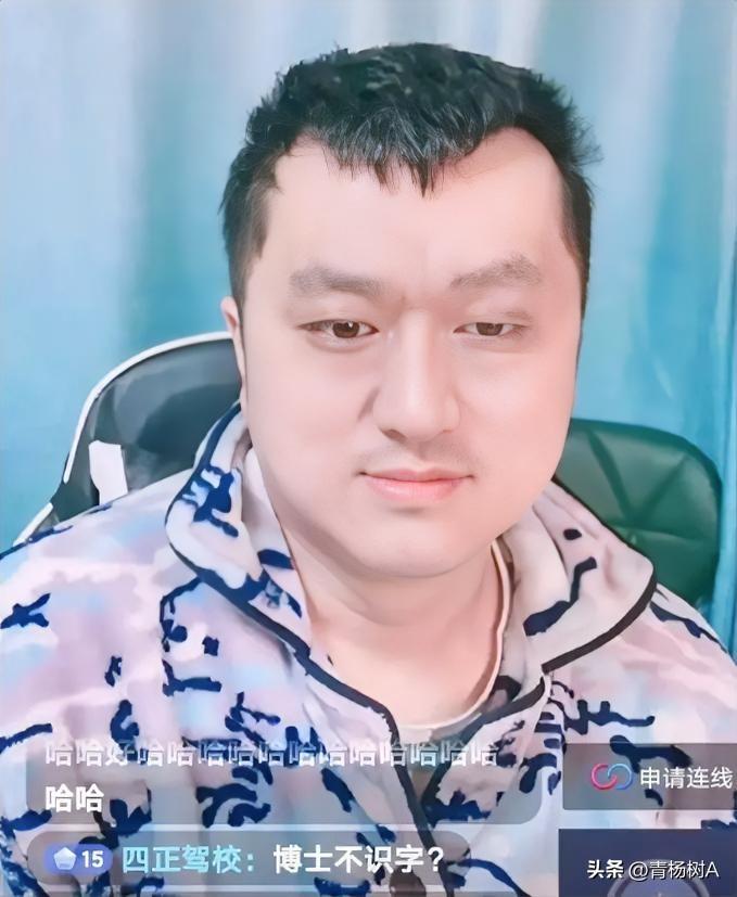 冯巩捐诗，
周炜捐人，
苗阜捐快板，
候耀华捐嘴皮子，
相声博士李宏烨捐段子。