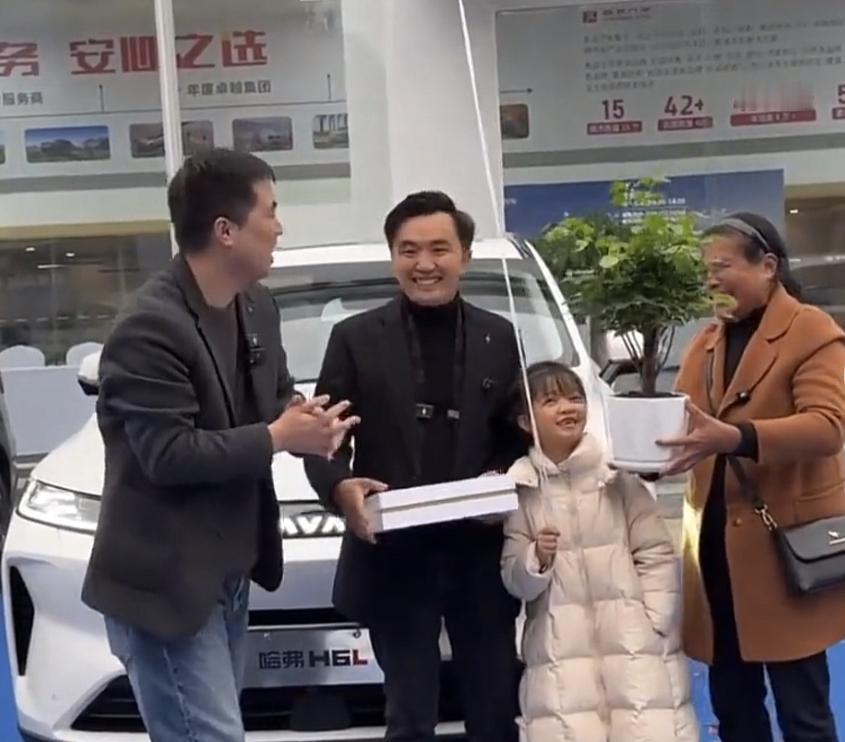 徐三娃换新车：

哈弗、皮卡、特斯拉，
9.9万二手宝马，
徐三娃换新车要选啥，