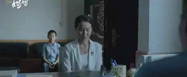数学名师怼电影导演：你电影没上映，却先管英语这事？