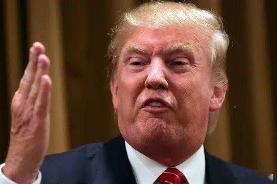 凤凰新闻【特朗普通告全球，美军机逼近委首都，中俄亮明态度，伊朗主动请缨】特朗普再