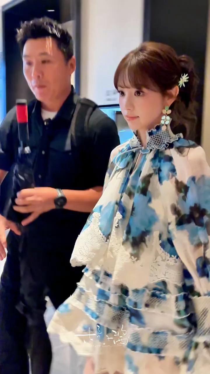 田曦薇新综艺碎花裙剧照 碎花裙和小田，是夏天写给眼睛的情书💌 那种碎花裙换个人