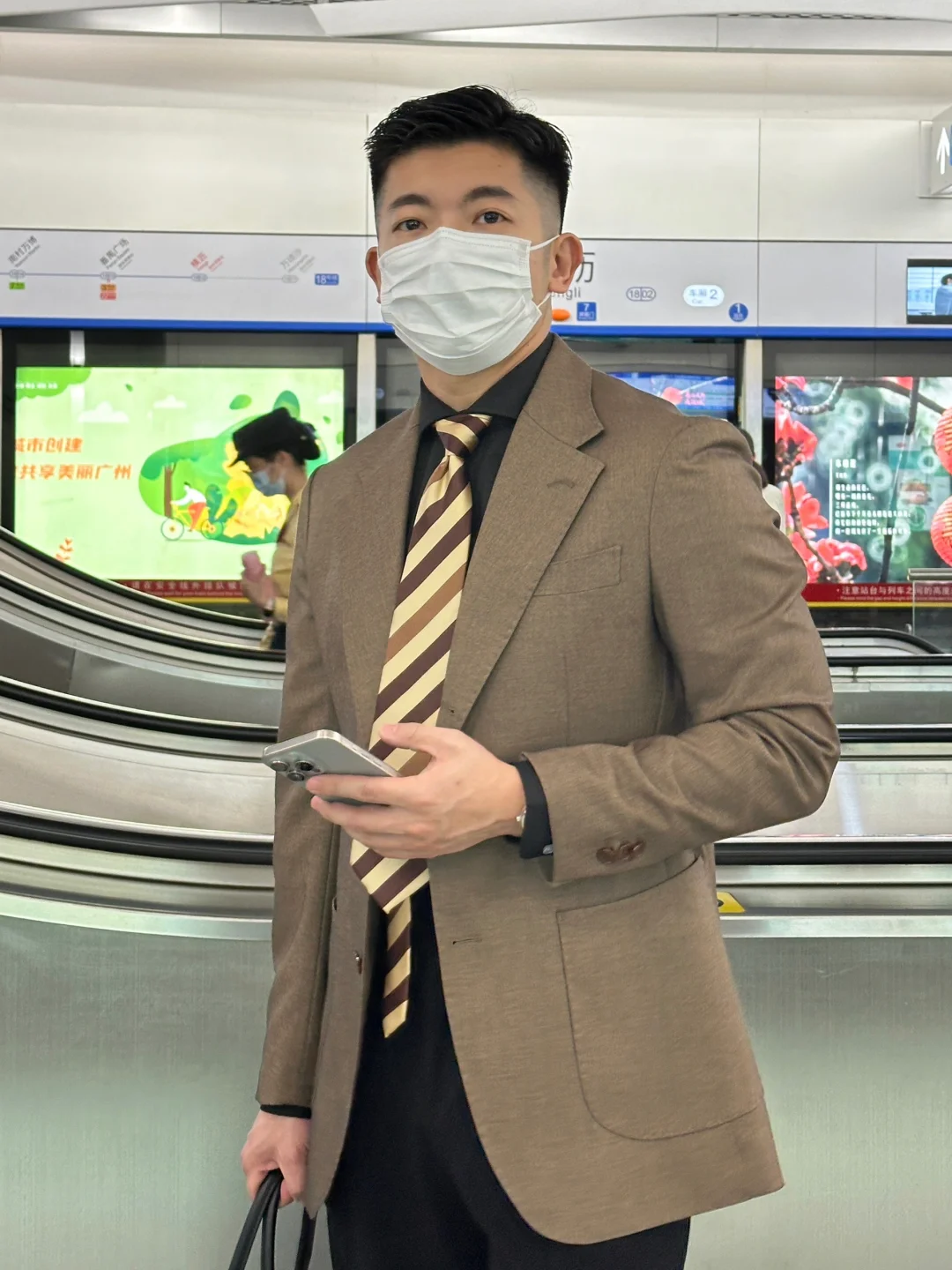 在公司这么穿🤵🏻同事叫我人夫哥💧