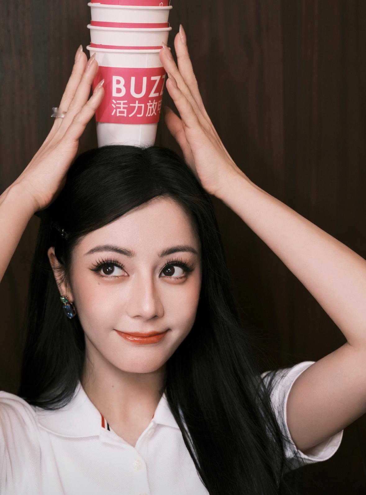 巴粉最近吃太好了这组图也是美到必须单独发一条夸夸博[捂嘴哭]俏皮、灵动、美丽[么