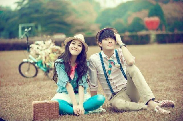 标题：人生其实挺像拍电影的：别做梦，要做“真实版”！

嘿，朋友们，咱们常说“人