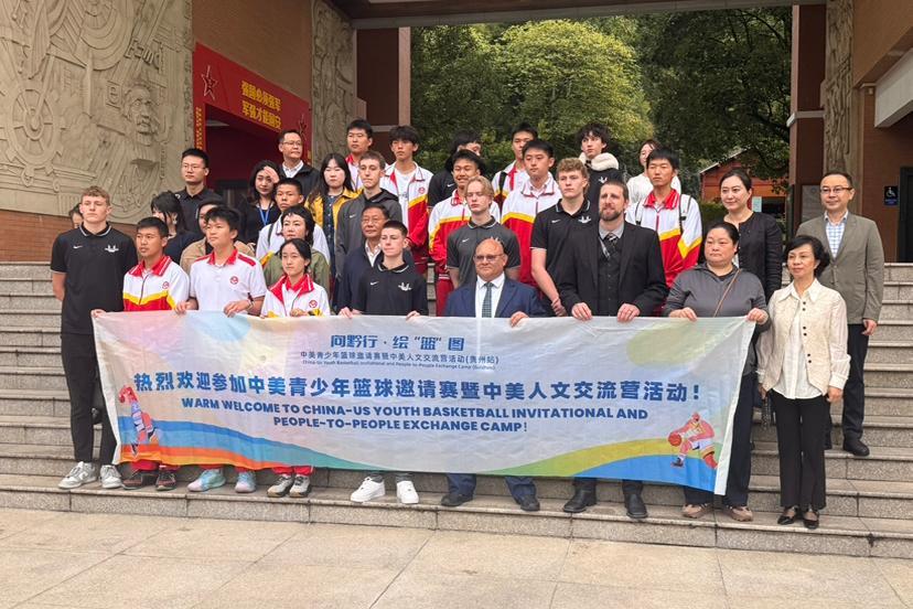 经贸人文双向奔赴！中美合作共赢活力满满
 
中美经贸合作韧性十足、潜力巨大，近8