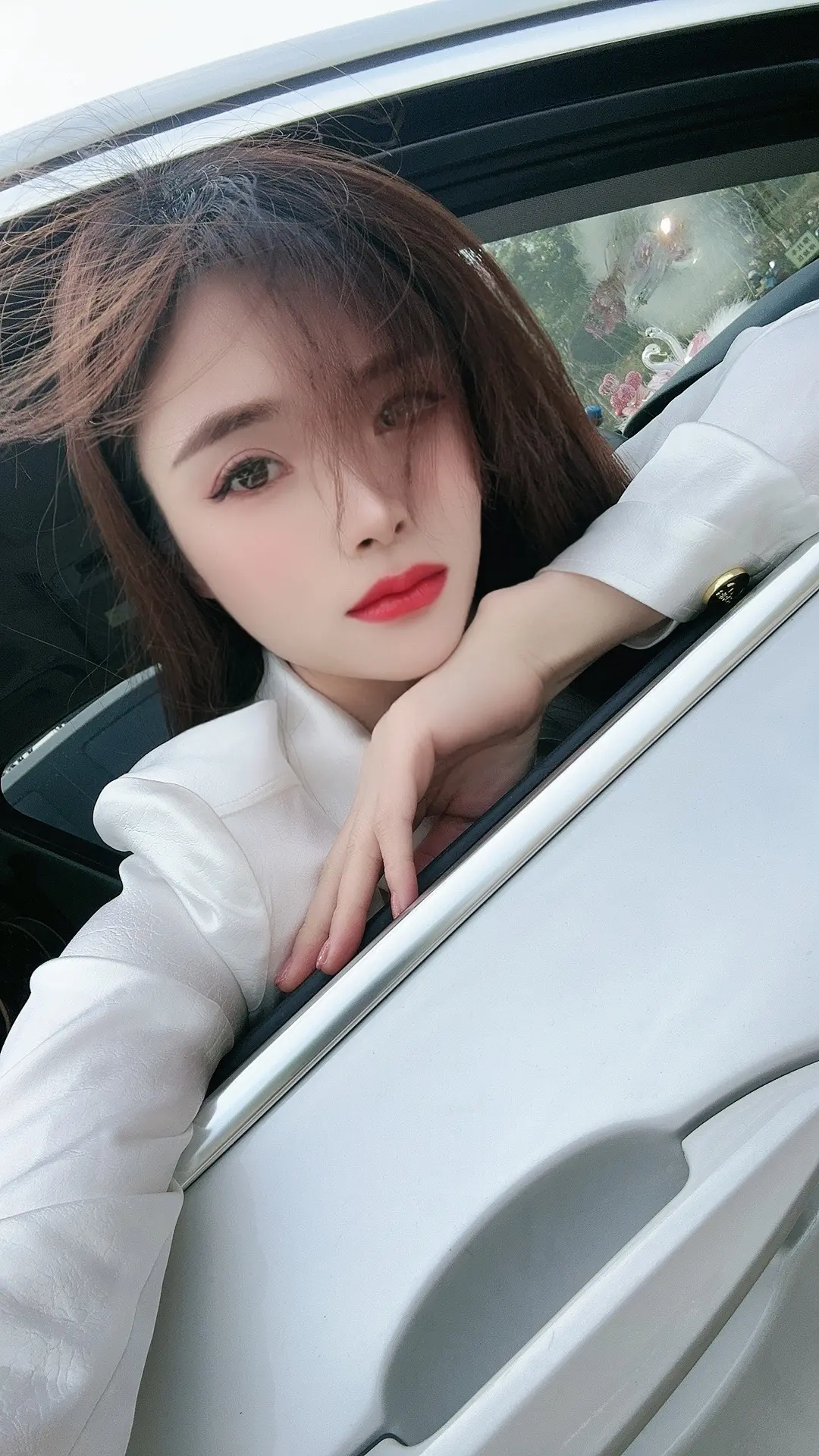 当爱最基本的情绪价值都提供不了时，那么它便失去了本身的意义！