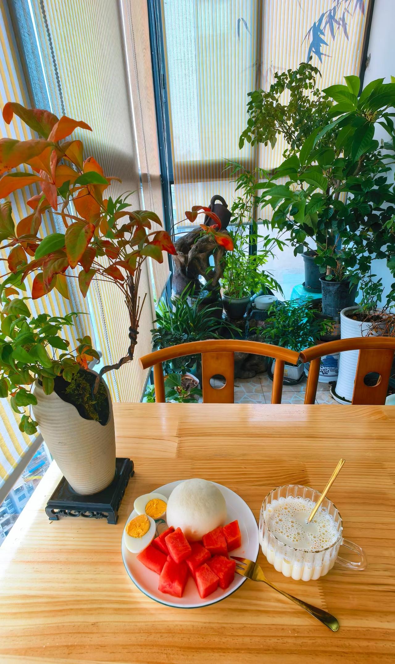 我们终其一生都在收集，也一直在失去：财富会随市场流转，关系会被距离冲淡，就连身边