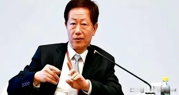 台积电董事长发话了！
表示：如果中国大陆强攻台湾，那么你们将会得到的将是一个“经