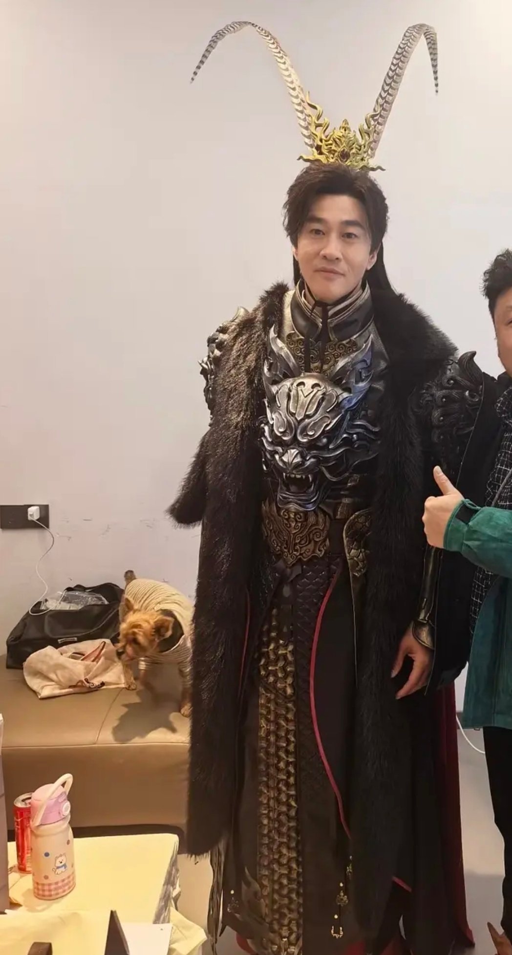 何润东vs张凌赫，谁赢了 