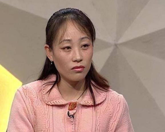 1998年，内蒙一女子自家商店被盗，女子通过足迹跟踪到盗贼，没想到女子竟然被破格