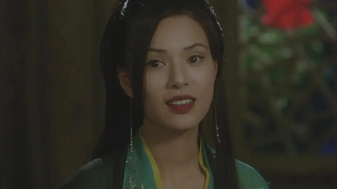 李若彤塑造过好多经典角色啊，小龙女，王语嫣，杨八妹，琴操，李青萝 