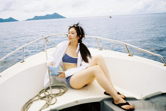 最适合李兰迪的风格找到了李兰迪自由氧气美 最适合咱们兰迪的风格找到了呀，好喜欢李