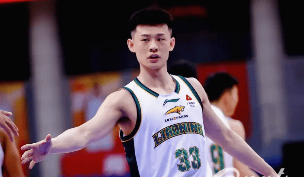 王岚嵚全场12中6，罚球6中6得到20分6篮板4助攻1抢断1盖帽