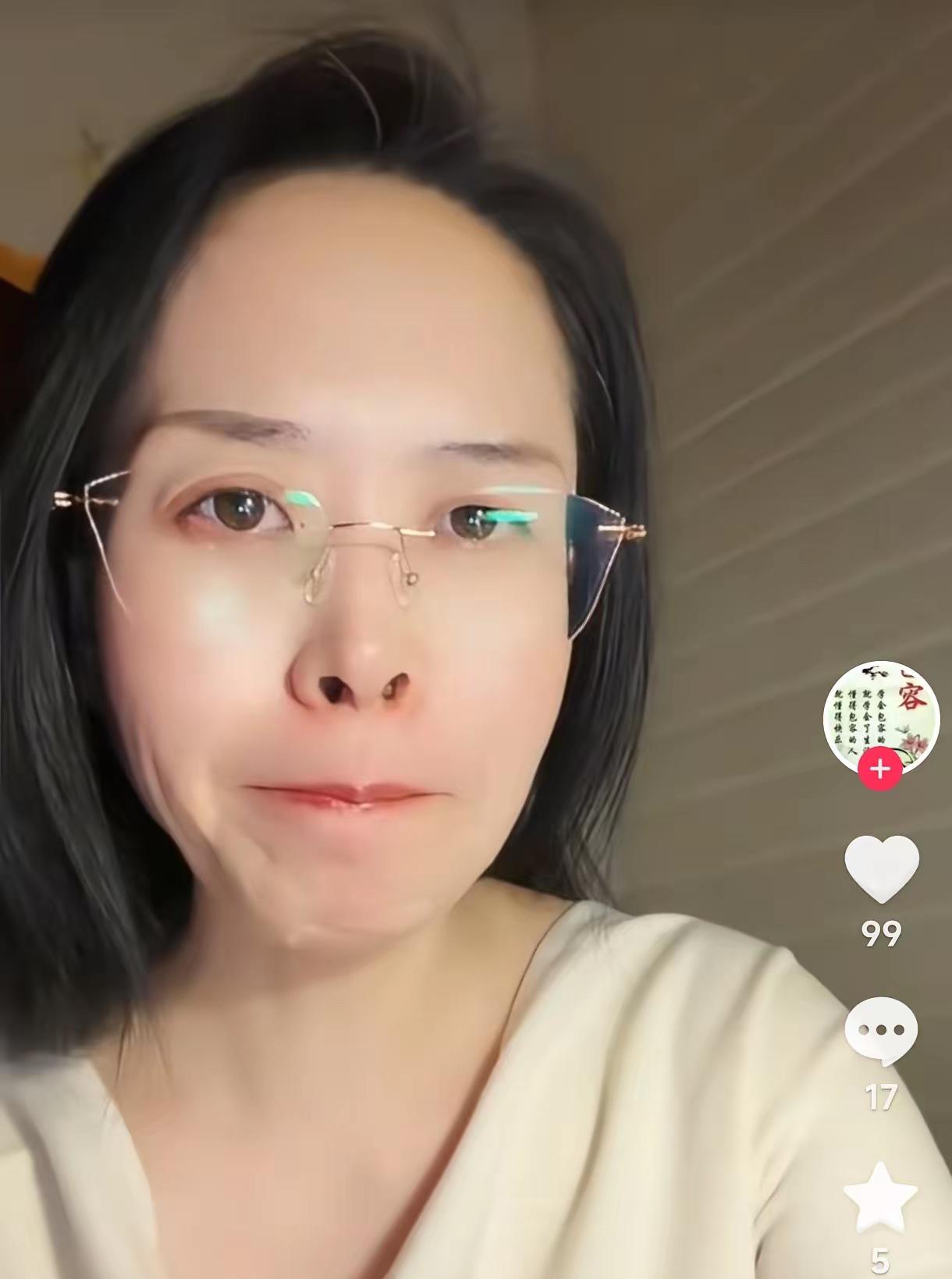 高考最戳心一幕：全班无一人落榜，班主任含泪破防！

每年高考出分，我们总习惯性盯