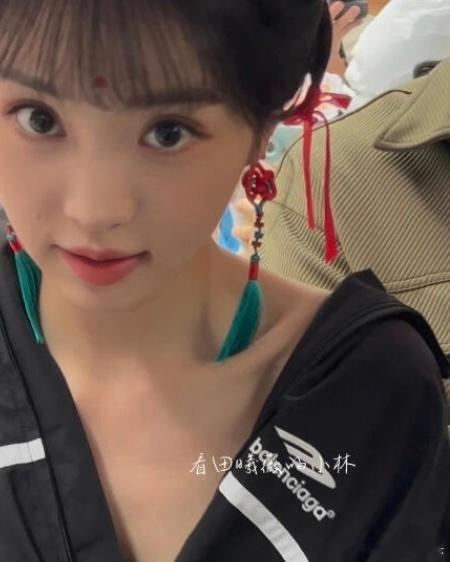 田曦薇逐玉成婚造型🈶好美的薇啊啊啊啊，期待期待[抓狂]娱乐娱乐[超话] ​​​