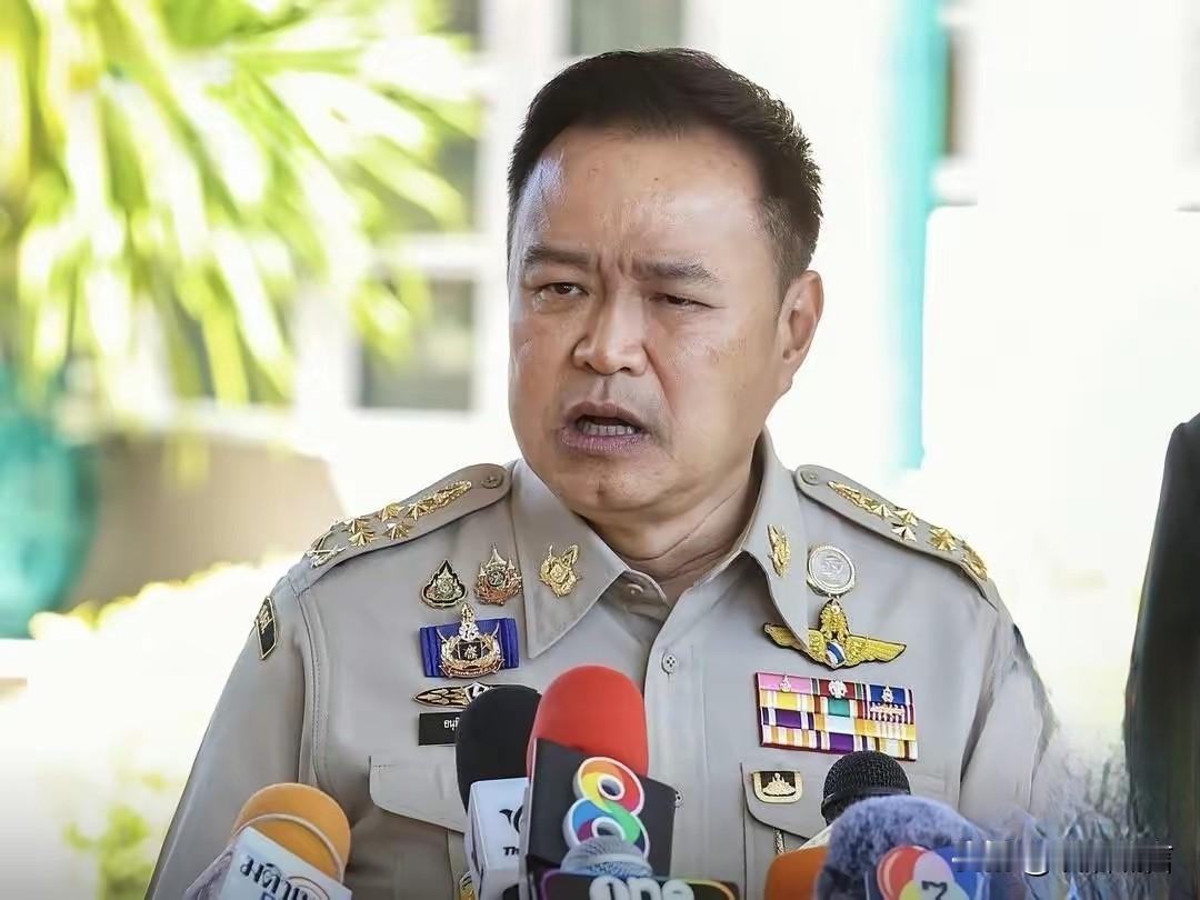 特朗普又被啪啪打脸了，看样子泰国还是有自己主见，柬埔寨还能坚持多久？

泰柬战争