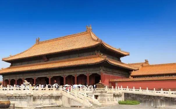 全国公认综合前十风景区（自然+人文双顶级，大众口碑+世界遗产综合榜单）
 
1.