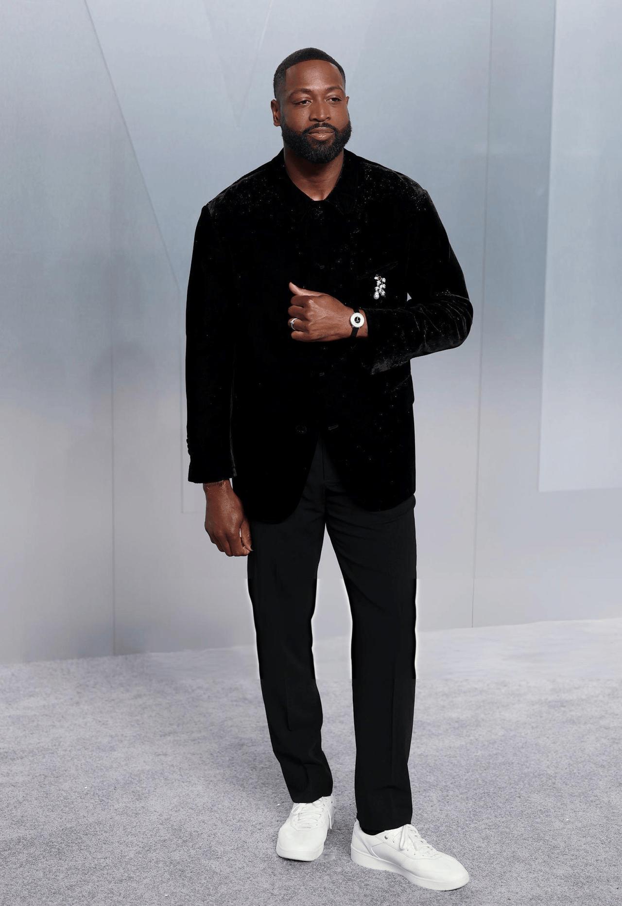 “疯狗”贝弗利：“韦德说没他强👍就没资格评论他，这是我听过最离谱的说法！”
