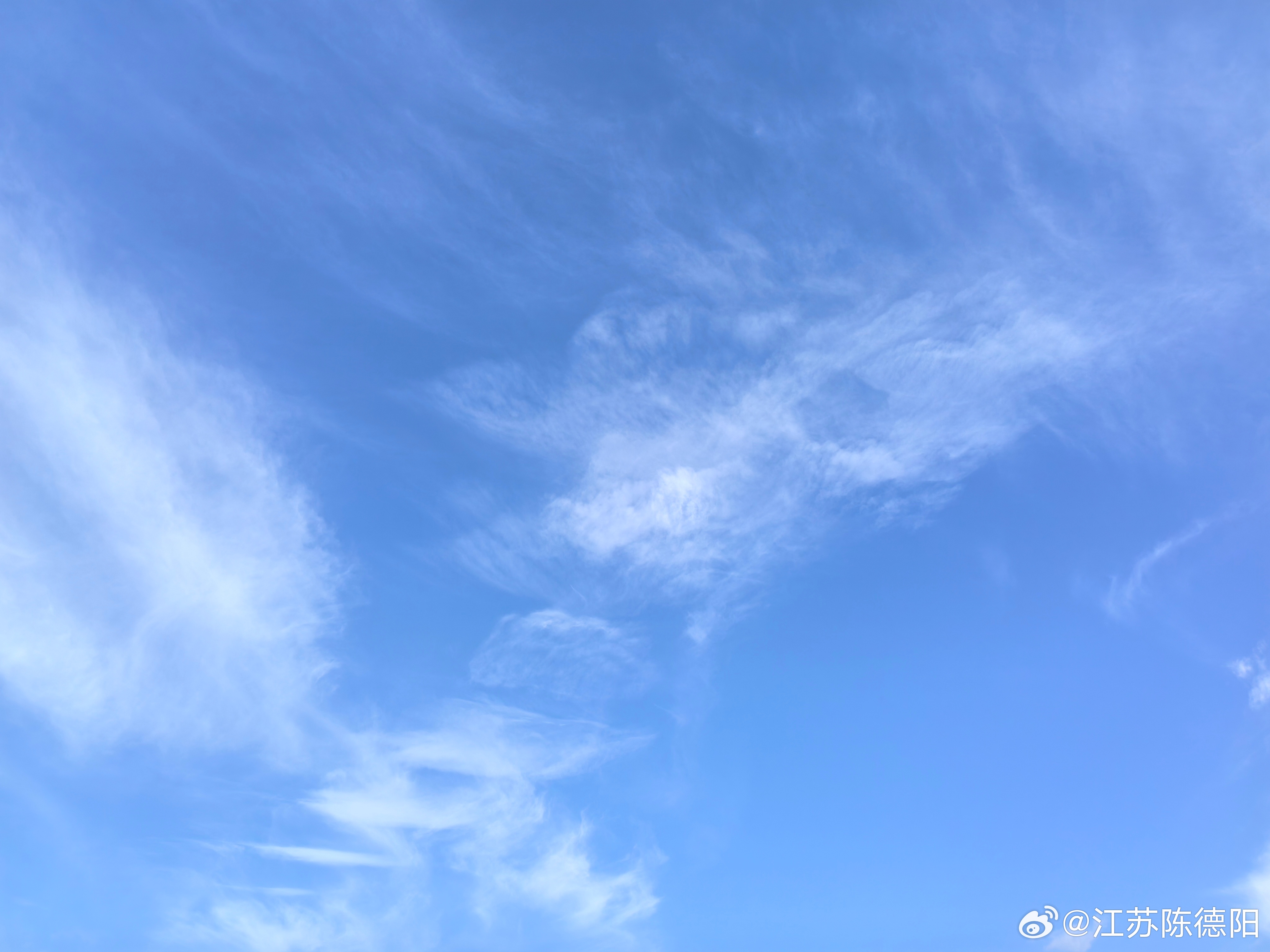 不要总是去祈祷运气的来临，而是要先养成相应的习惯。好的习惯才是好的运气的真正来源