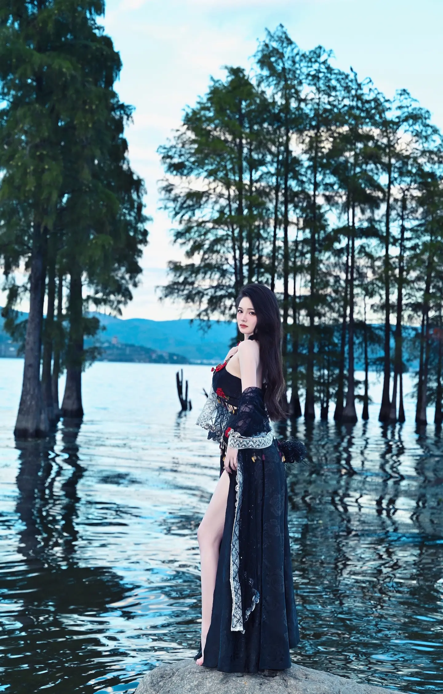 而你坚定不移的选择着我。