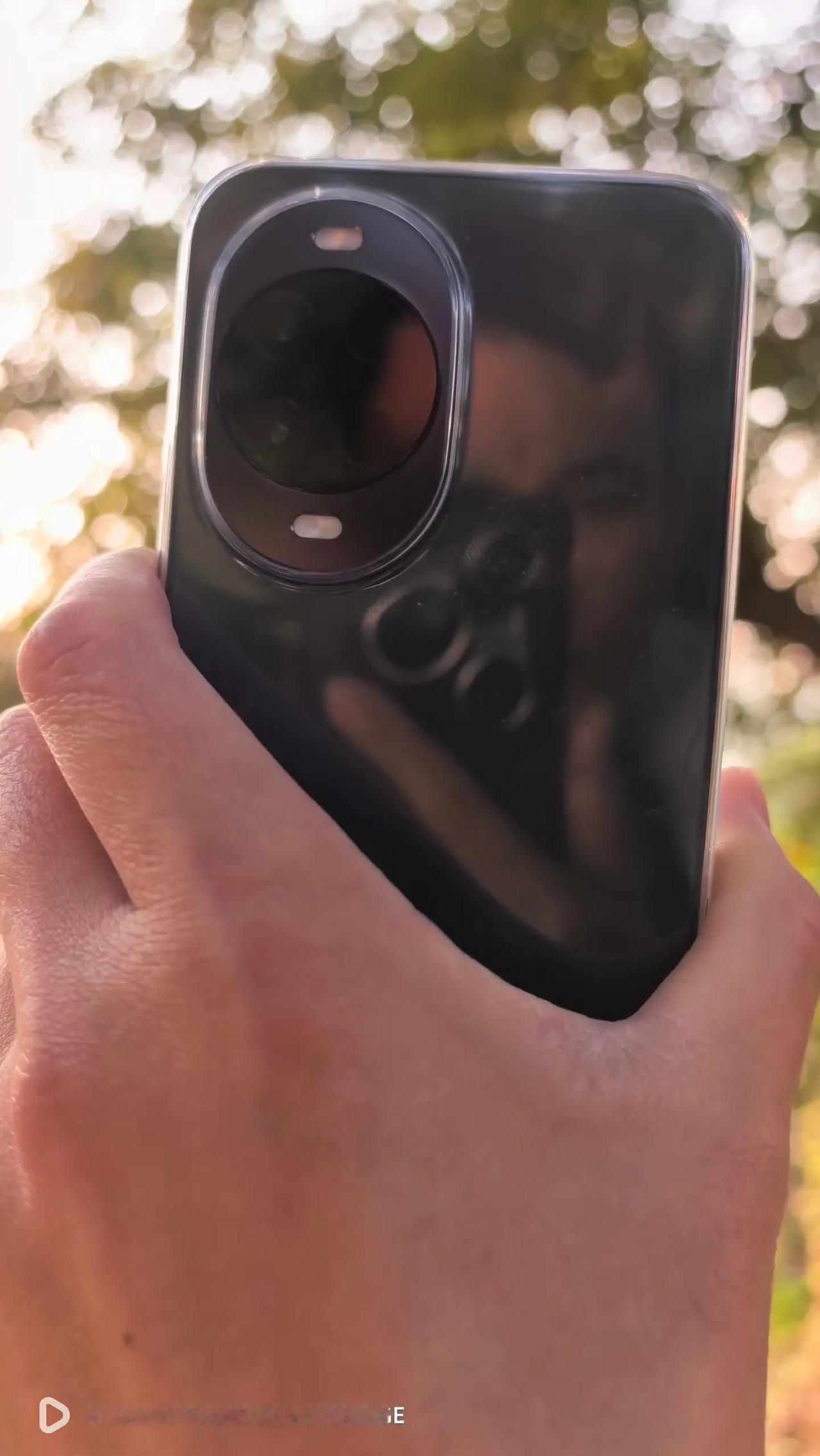 nova15外观、通信、系统、续航、影像系统，在这些方面，说说的这段时间使用感受