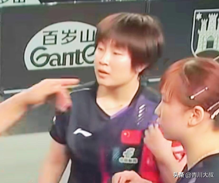 别再说:覃予萱和纵歌曼是孙颖莎和王曼昱接班人了！
我真接受不了！

一直有人说: