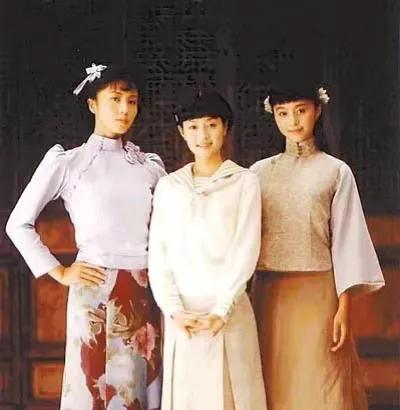 只能说马伊琍真的会投胎，生在了一个把女儿宠上天的家庭。如果在其他家庭，也就是普普