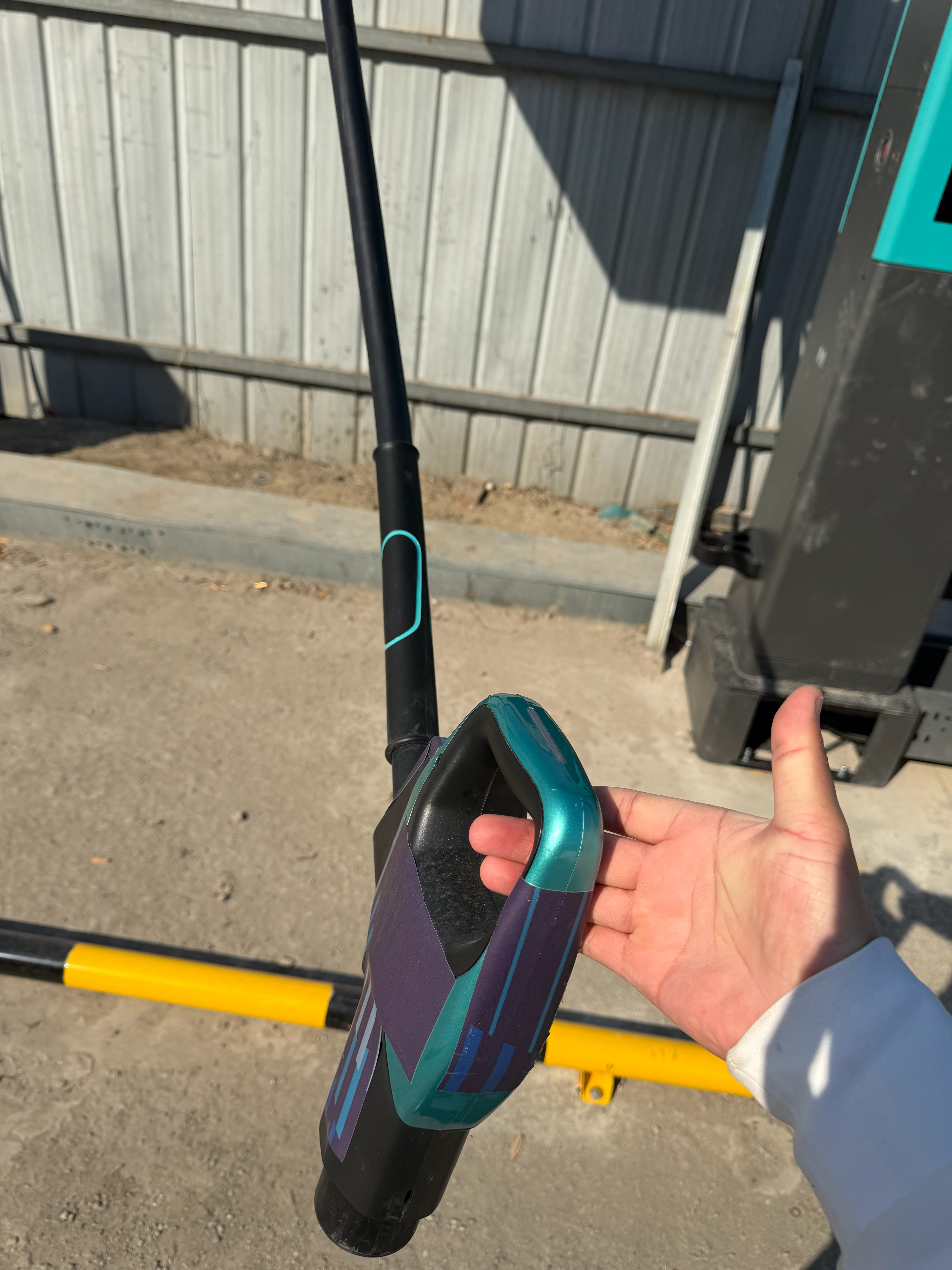 比亚迪的快充站布局的真快，这段时间经常去的几个充电站，都有比亚迪快充桩，而且试了