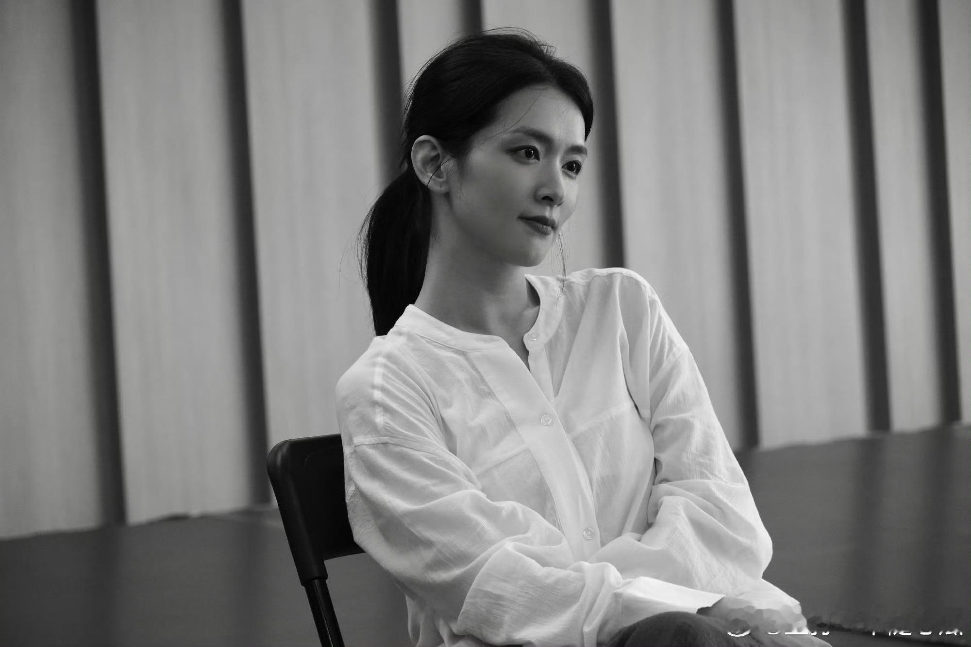 陈昊宇分享音乐剧风声彩排照，好美！ ​​​