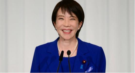 11月7号，根据日本媒体释放的消息，两年来日本首批的水产品——6吨冷冻扇贝已经运