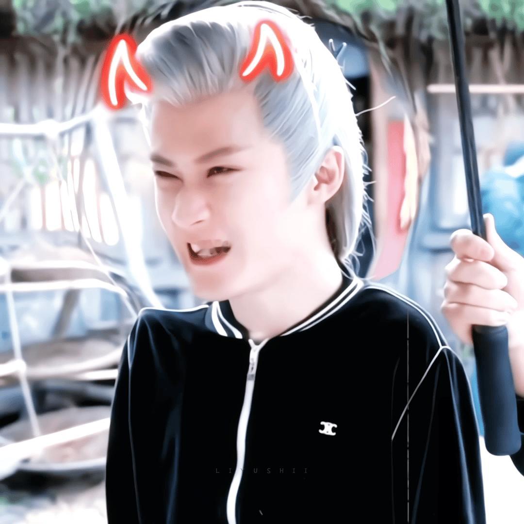 也不知道到底能吓到谁 