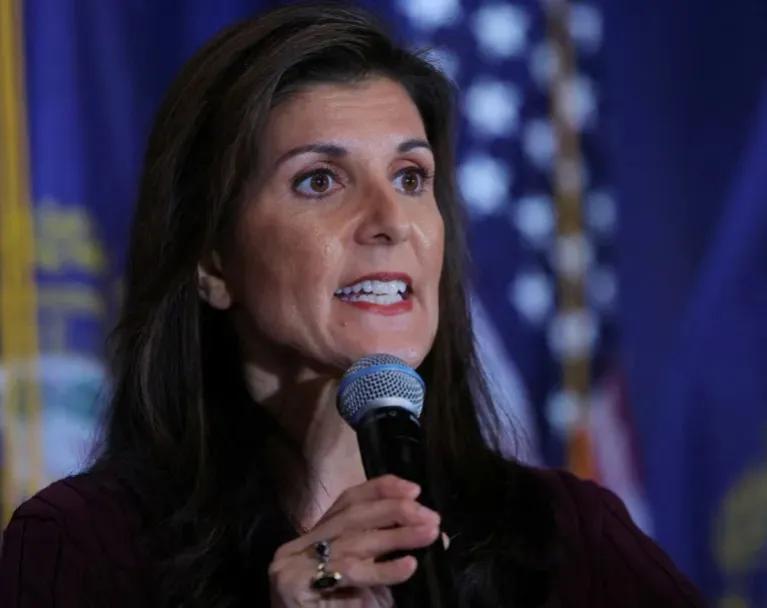 【美国共和党总统参选人海利为获得支持，叫嚣“应将中国视为敌人”】
美国总统选举，