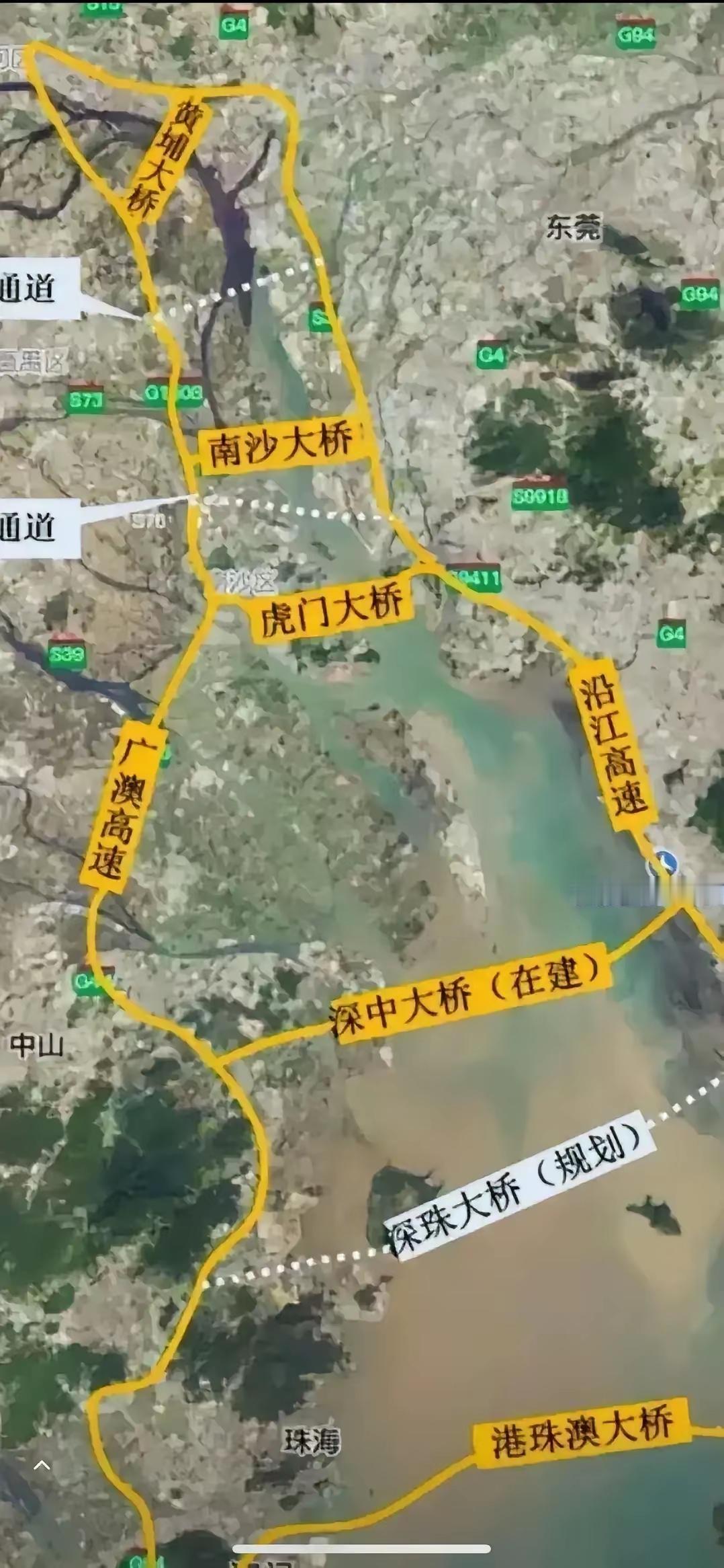 珠江口修了很多大桥🌉，还远远不够，节假日深中通道、虎门大桥都堵车严重。长久之计