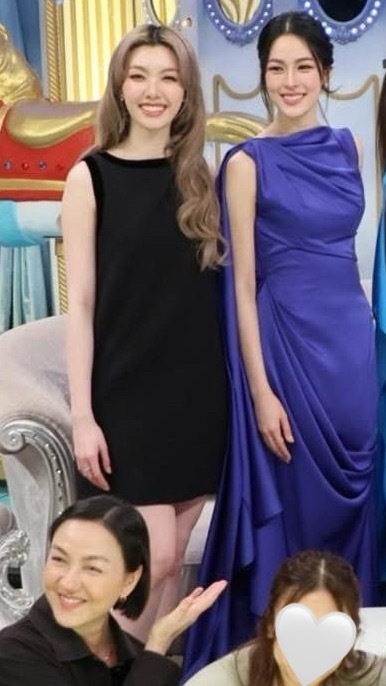 Koy咩：看 这是我的两个女儿 ​​​