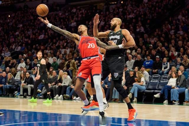 北京时间12月7日，NBA常规赛继续展开，快船背靠背客场挑战森林狼。本场哈登莱昂