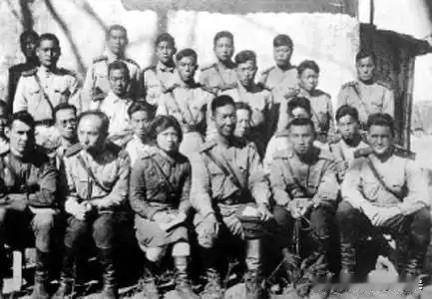 1941年，迫于日军的残酷围剿，为保存有生力量，东北抗日联军在苏联的协助下，撤入