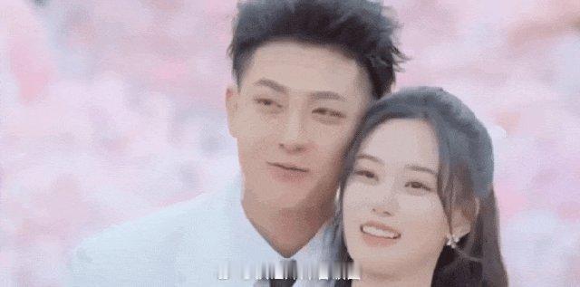官宣+求婚+怀孕，他几天干了鹿晗七年的事情 ​​​