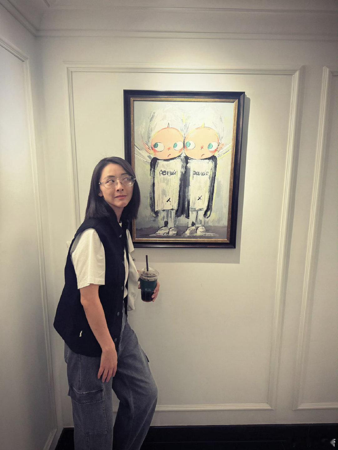 黄小蕾 请粉丝吃饭给粉丝打折 这么真诚的女明星去哪里找，黄小蕾把粉丝放在心上，送