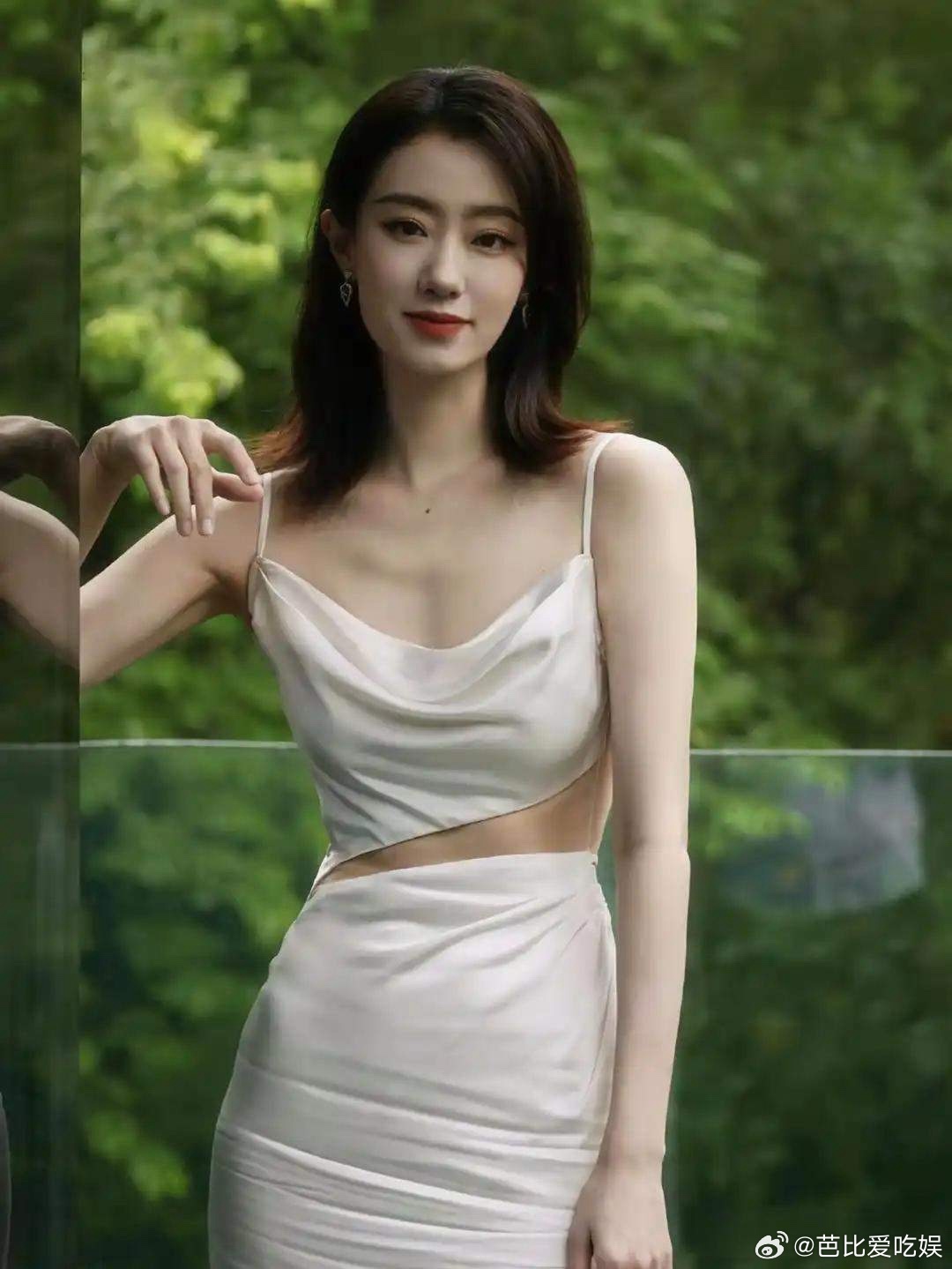 1、张小斐的电影《女足》后期制作效果不错，喜剧感超出预期，虽说达不到星爷以前喜剧