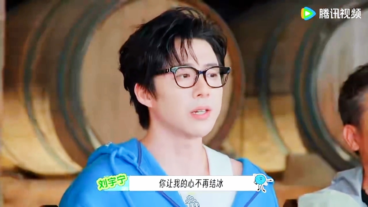 刘老师这次一直在进行专业学习，一直在开班教学刘宇宁地球超新鲜﻿﻿