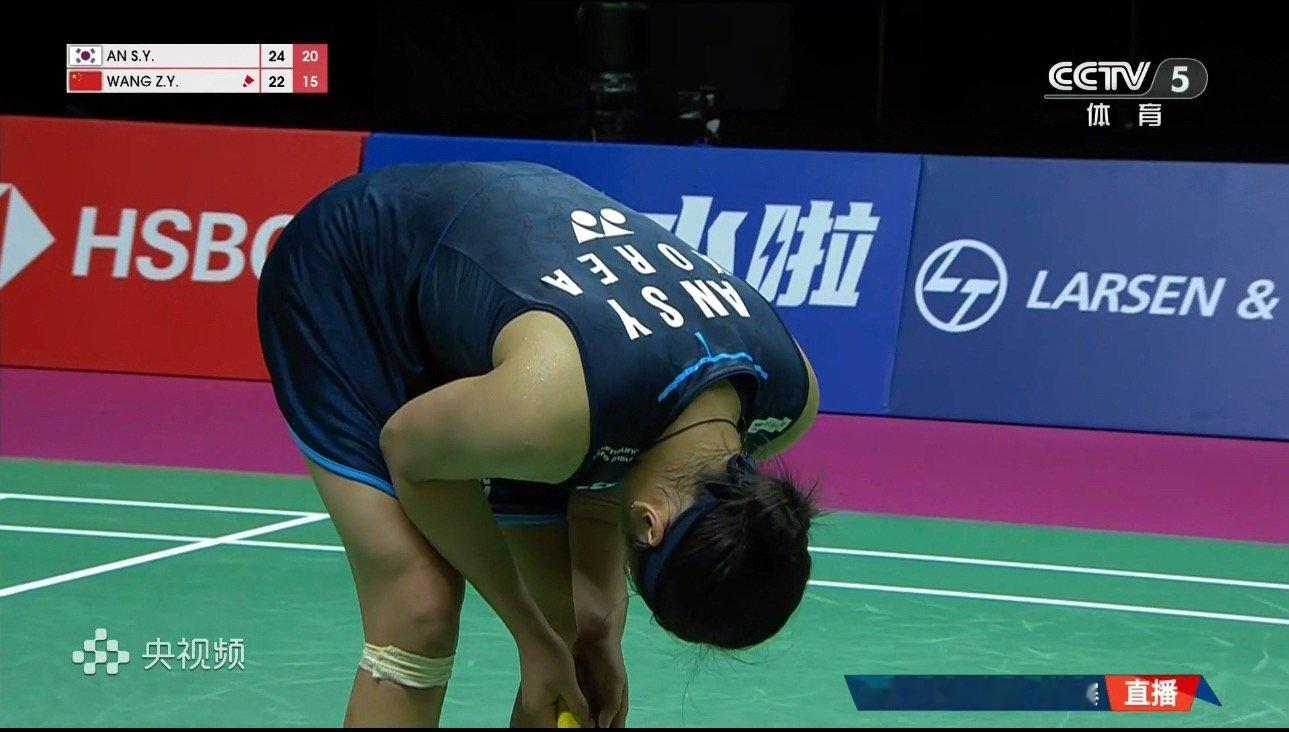 2026新德里世锦赛女子单打4-2王祉怡0-2安洗莹（22-24 16-21）诶