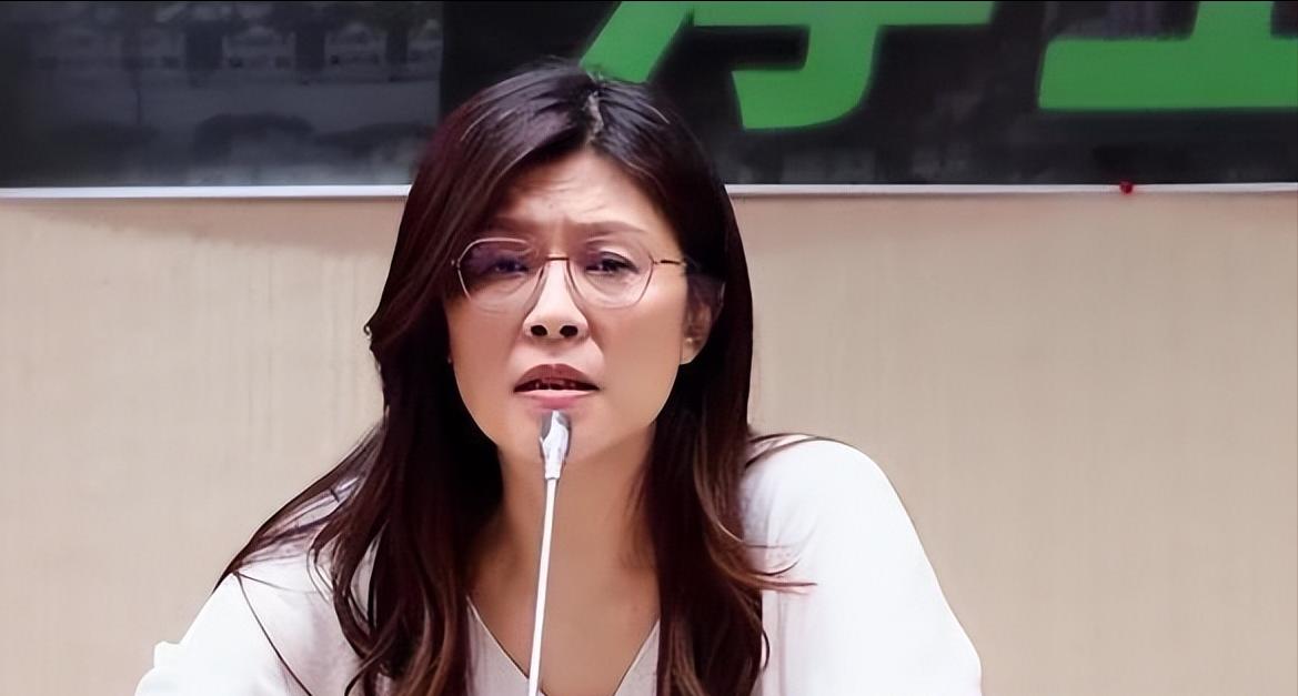 国民党主席郑丽文，前几天在广播节目里聊到赖清德跑去斯威士兰这件事，说了几句大实话