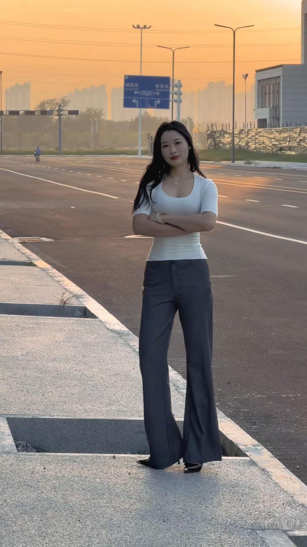 事过即过 人不回望 不要反复咀嚼不舒服的人和事那些让你不舒服的瞬间 咽下去一次就