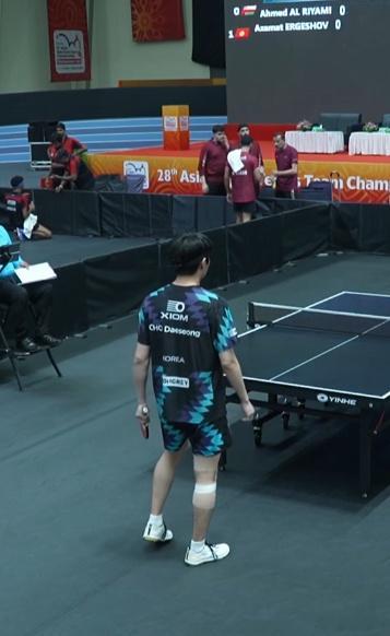 赵大成的腿怎么包成这样了[允悲] ​​​