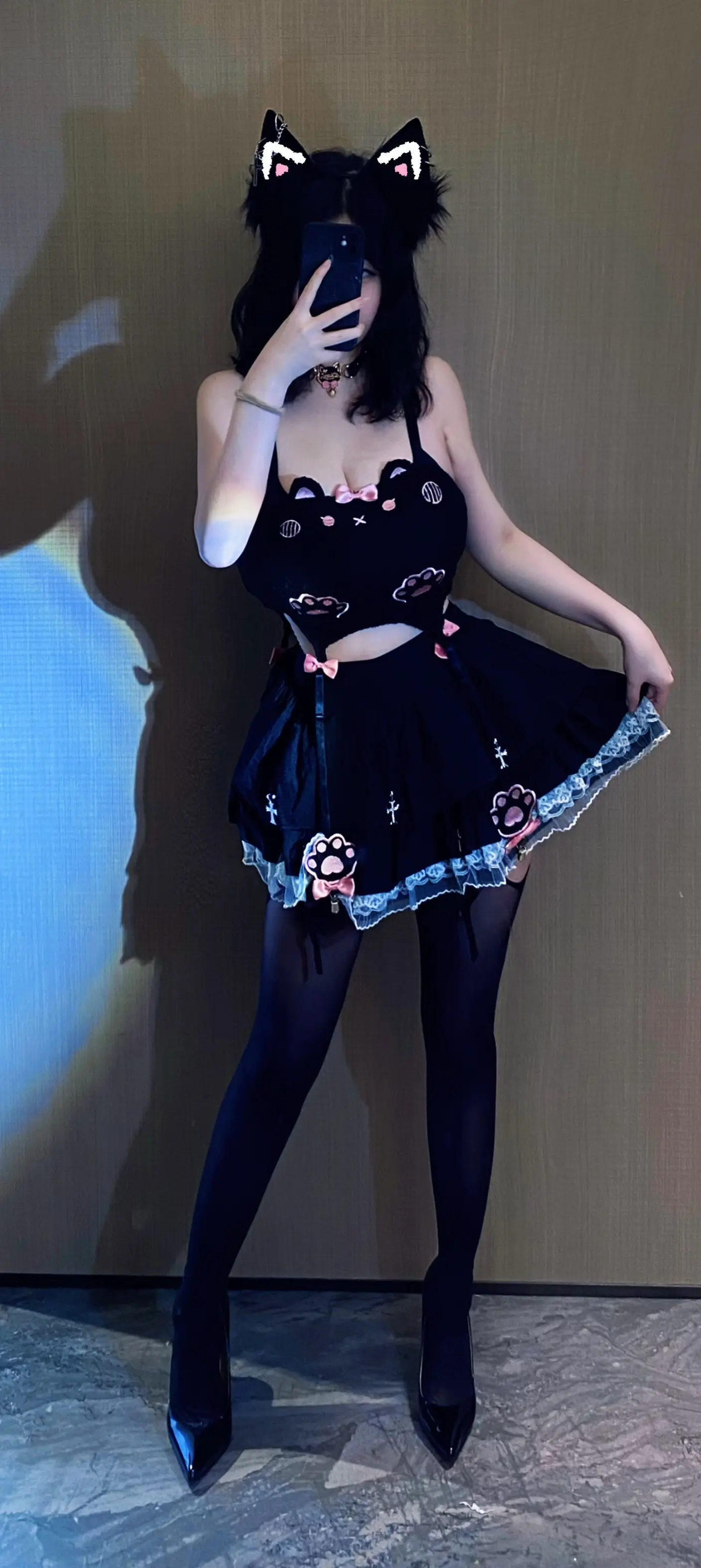 马甲线猫猫娘来袭～🐈‍⬛。