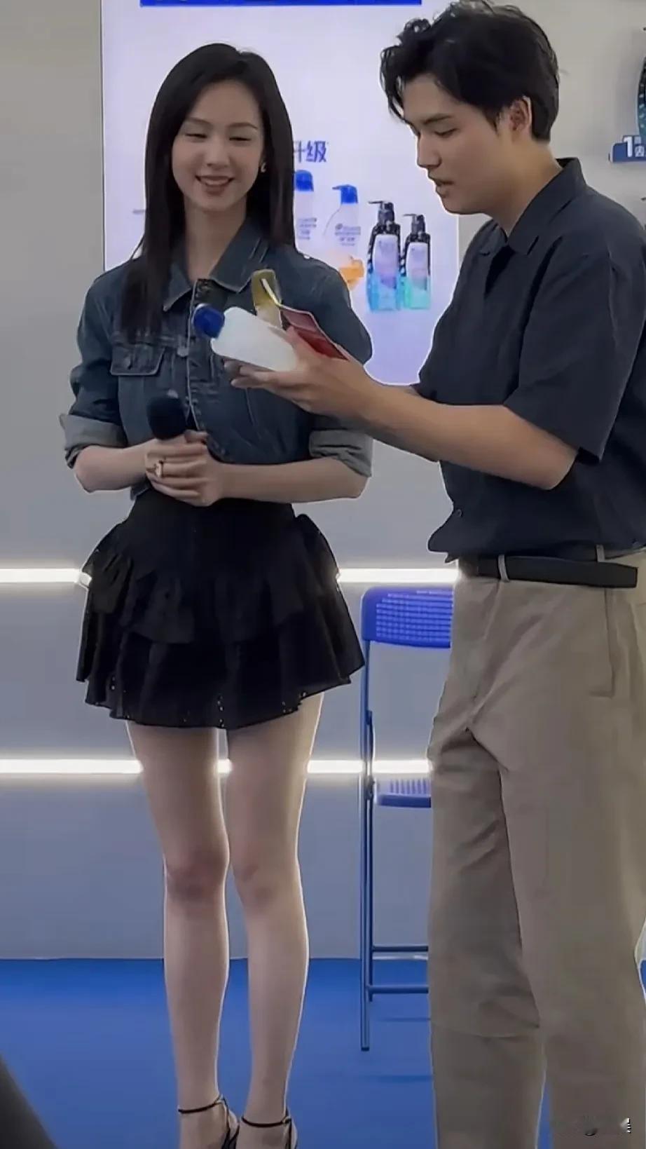 陈都灵